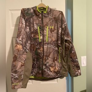 Under Armour Men's ColdGear Infrared Scent Control Softshell Jacket